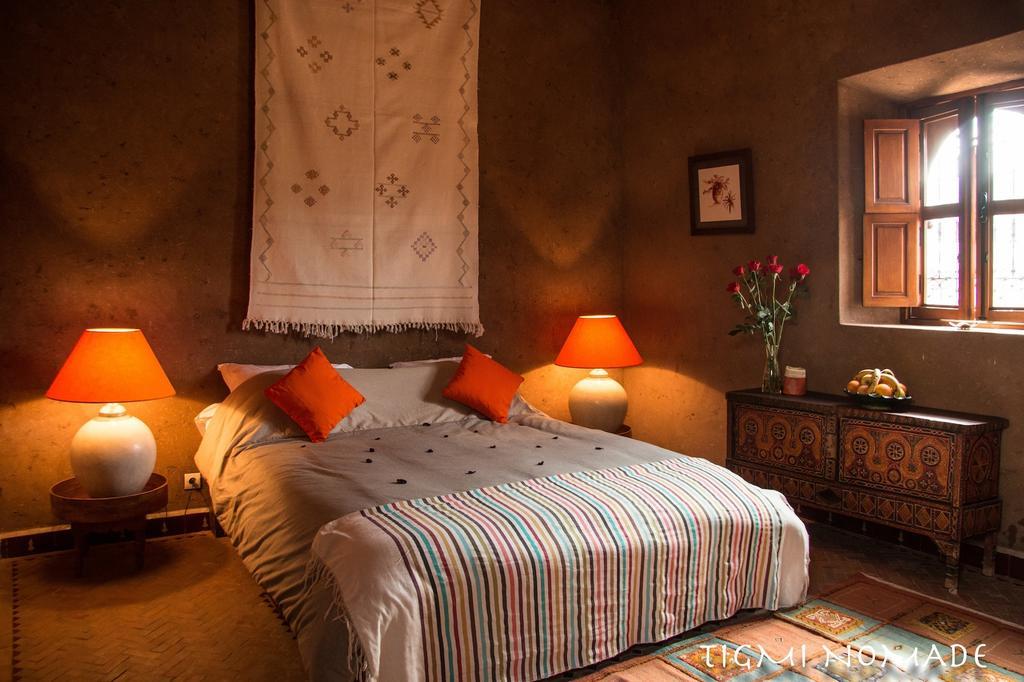 Tigmi Nomade Bed and Breakfast Tahanaout Exteriör bild