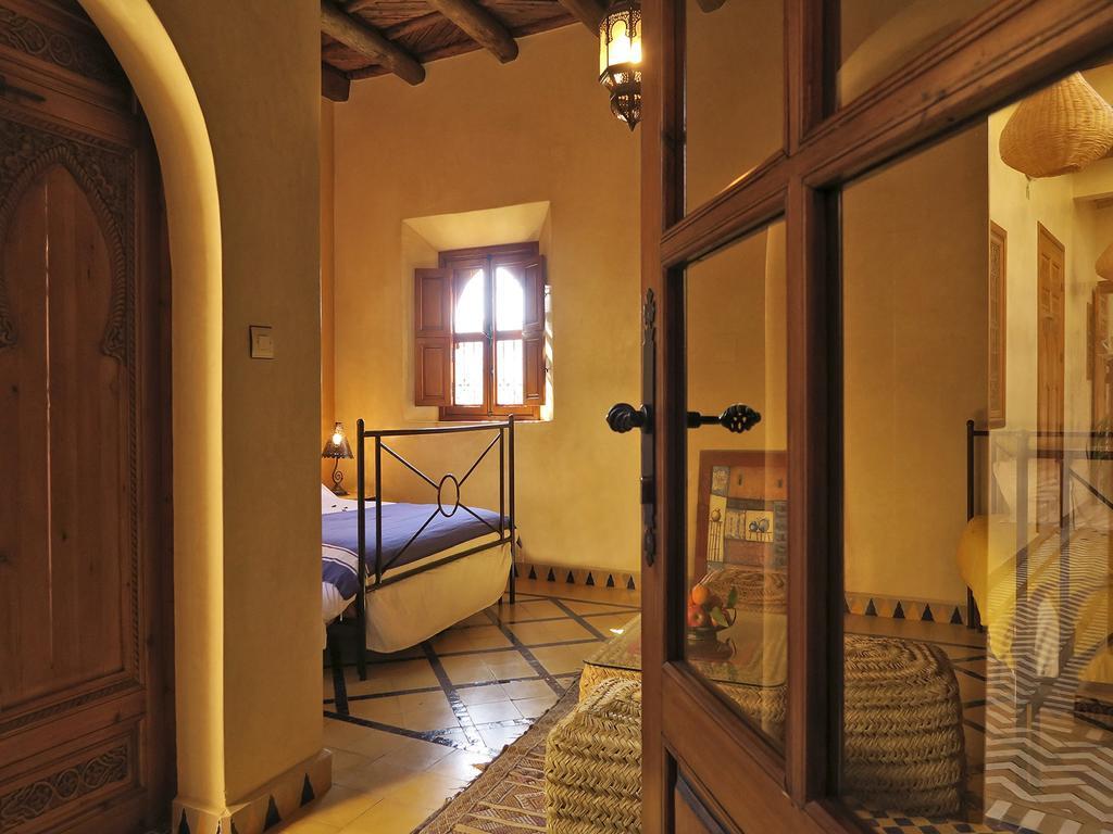 Tigmi Nomade Bed and Breakfast Tahanaout Exteriör bild