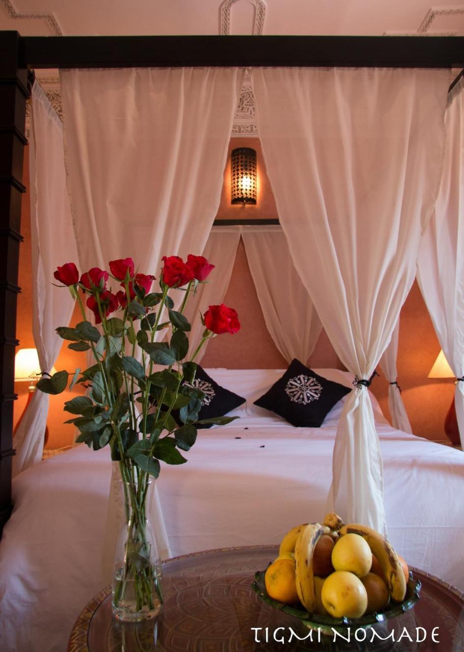 Tigmi Nomade Bed and Breakfast Tahanaout Exteriör bild